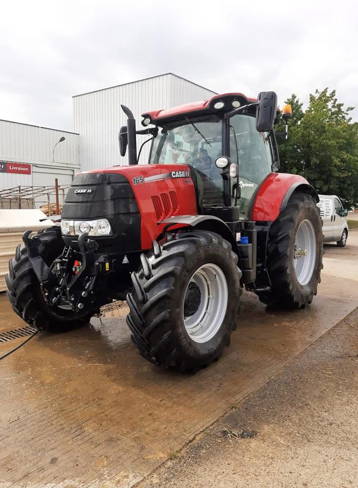 Tracteur agricole
